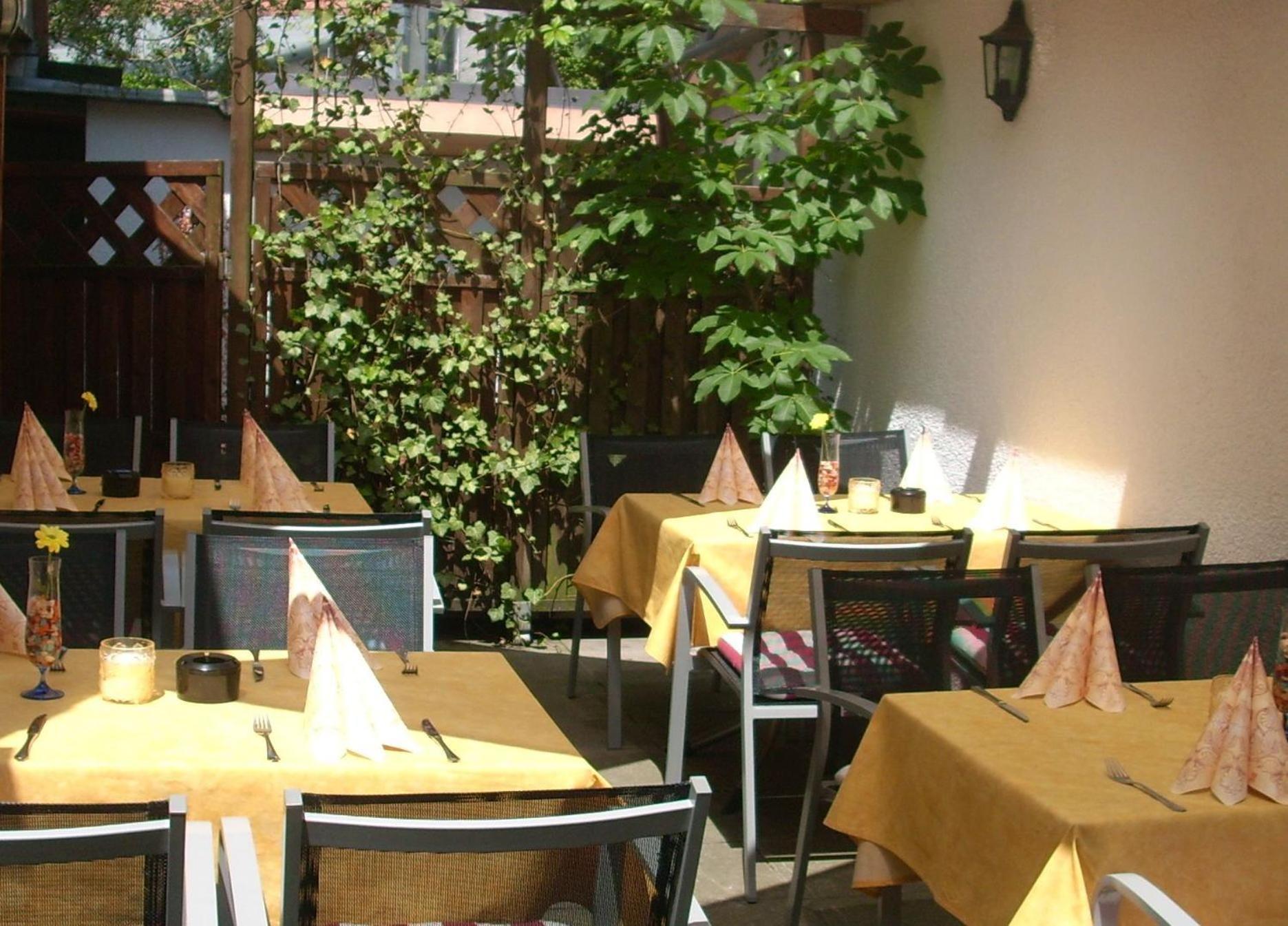 Komforthotel-Restaurant Wuerttemberger Hof バート・ザウルガウ エクステリア 写真